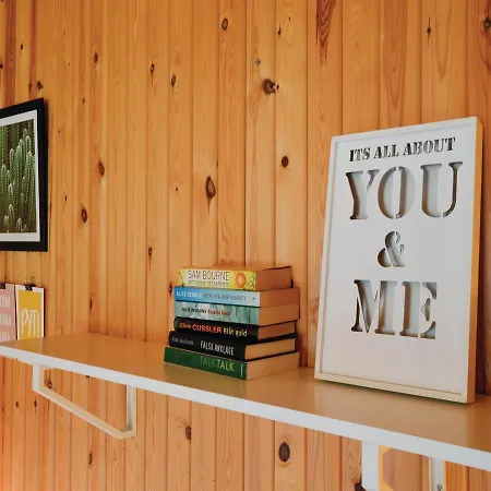 Tatil Evi Four-bedroom Holiday In Holbak *